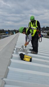 instalación líneas de vida | vertical services (instalacion de soportes